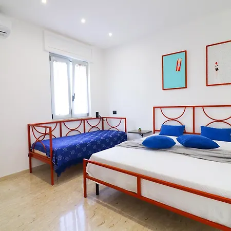 Casa Malika A Будинок відпочинку Отранто